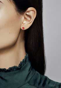 Pandora_288139RMU_MODEL.jpg Pandora_288139RMU_MODEL.jpg