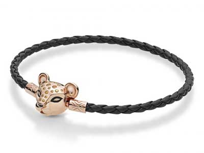 588053CBK-pandora-summer-2019-Rose-black-leather-bracelet-and-lioness-clasp.jpg 588053CBK-pandora-summer-2019-Rose-black-leather-bracelet-and-lioness-clasp.jpg