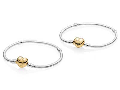 560719-pandora-2019-valentines-day-Shine-Heart-Clasp-Bracelet.jpg 560719-pandora-2019-valentines-day-Shine-Heart-Clasp-Bracelet.jpg