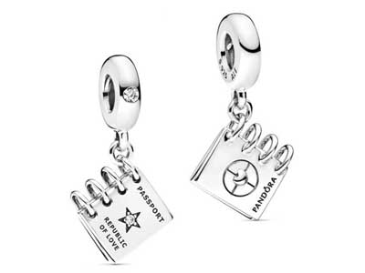 798402C01-Pandora-pre-autumn-2019-Passport-Dangle.jpg 798402C01-Pandora-pre-autumn-2019-Passport-Dangle.jpg