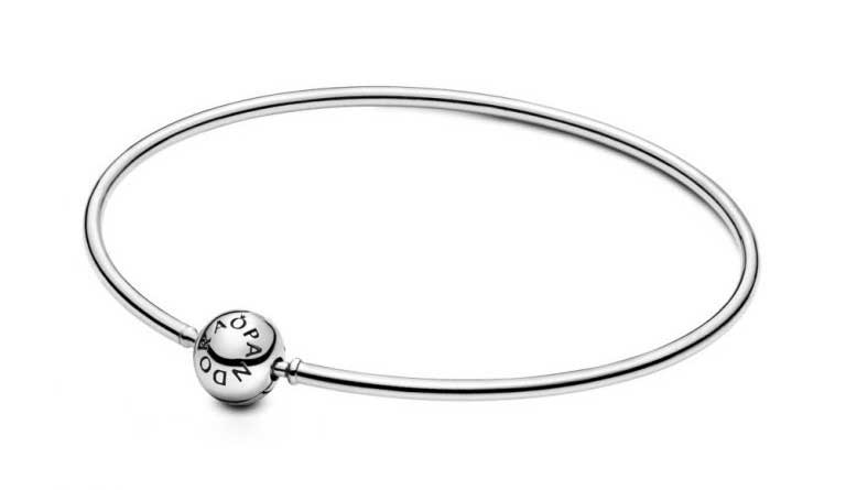 598406C00-Pandora-Me-Bangle.jpg 598406C00-Pandora-Me-Bangle.jpg