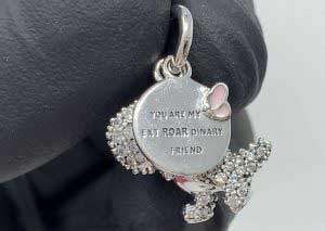 798186CZ-Pandora-pre-aytumn-2019-pave-dinosaur-pendant-charm-2.jpg 798186CZ-Pandora-pre-aytumn-2019-pave-dinosaur-pendant-charm-2.jpg